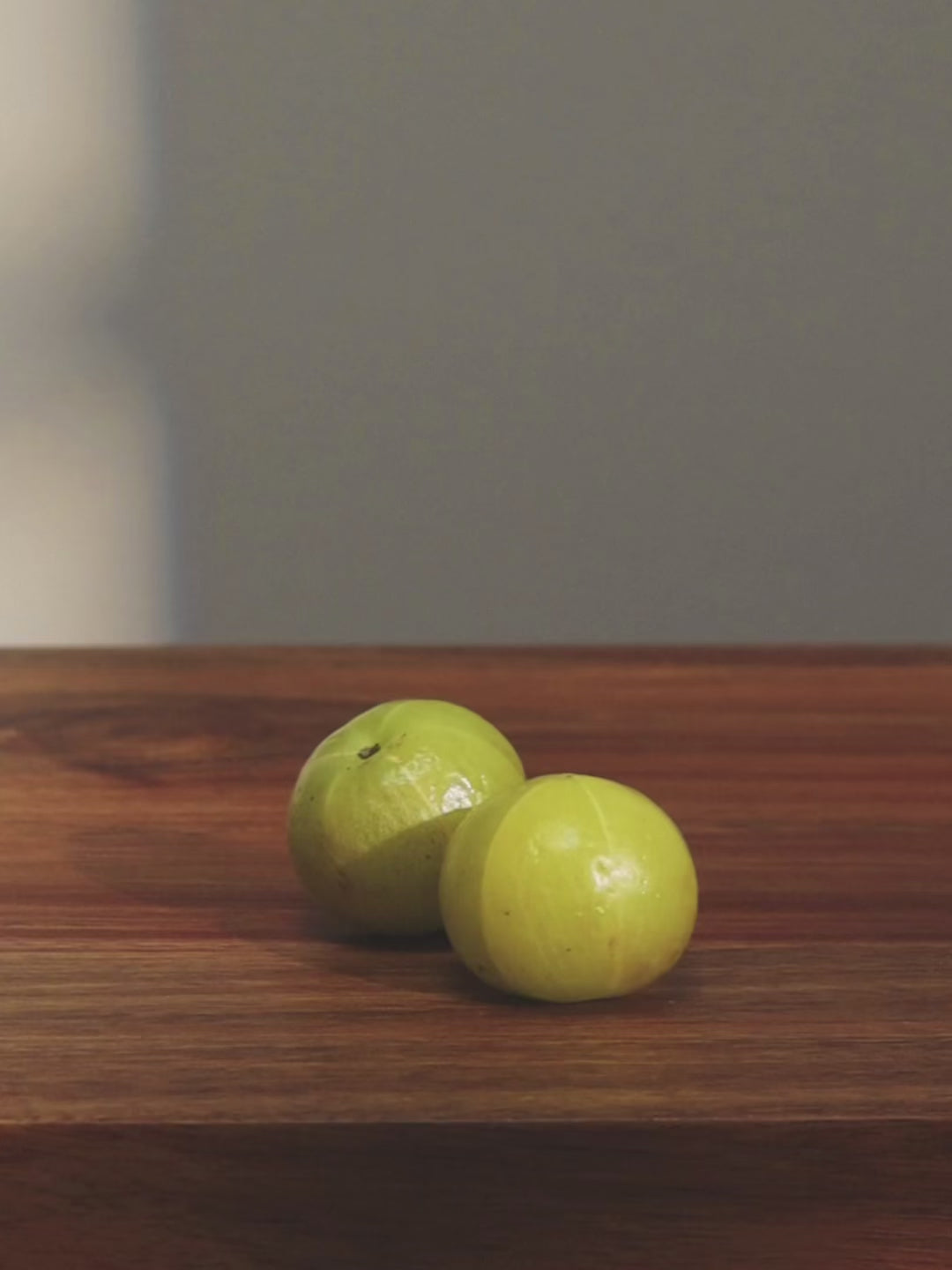 Wideo dotyczące mydła do rąk Indian Amla