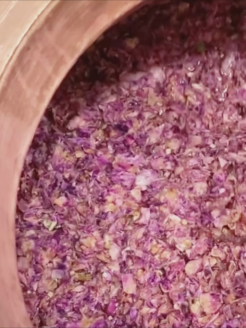 Film o szamponie khadi Rose